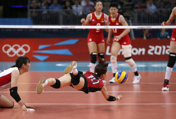 Japan beats China into women's volleyball semifinals