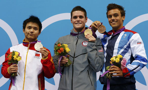 US diver defeats China for last diving gold