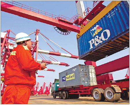 Qingdao Port plans to be regional hub