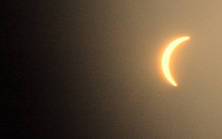 Asia witnesses solar eclipse