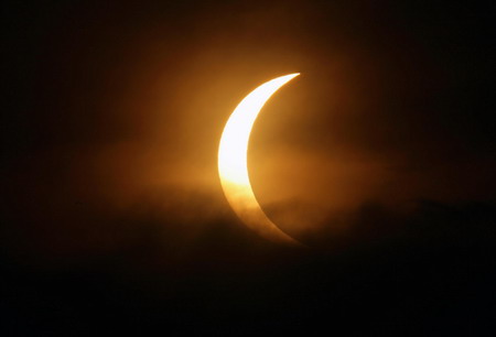Asia witnesses solar eclipse