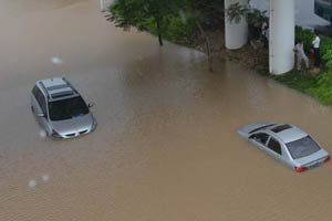 Torrential rain hits S China's Guangxi