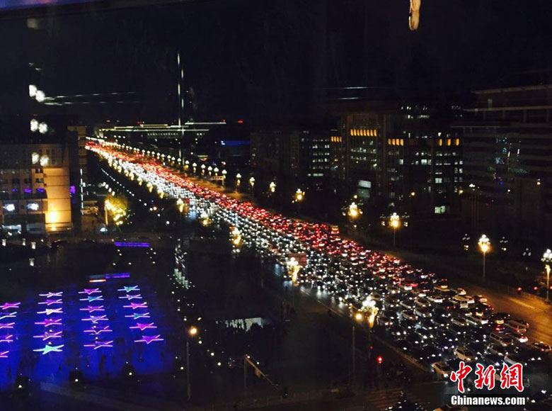 Christmas Eve a congested night in Beijing