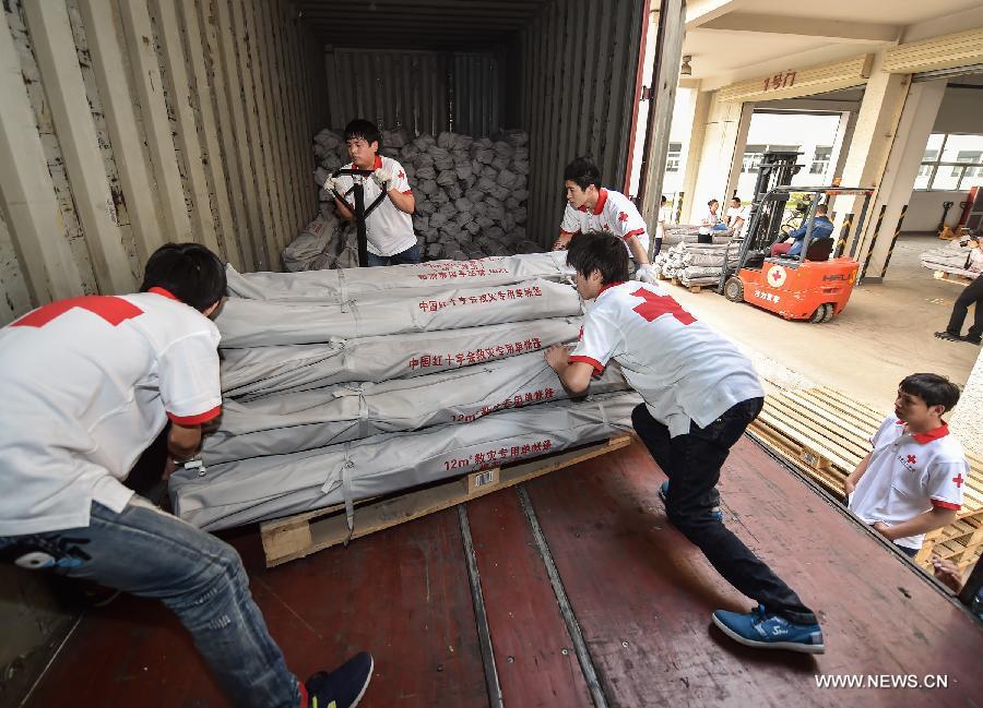 Red Cross Society of China delivers relief supplies to Nepal