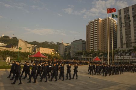 Fernando Chui sworn in as Macao's chief executive