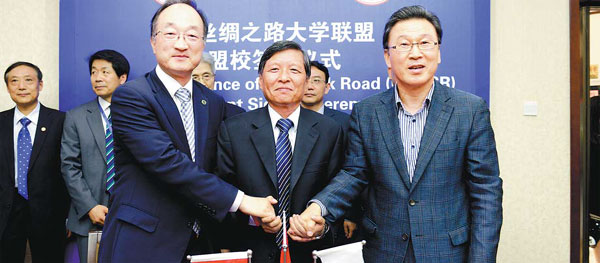 University alliance garnering intl attention