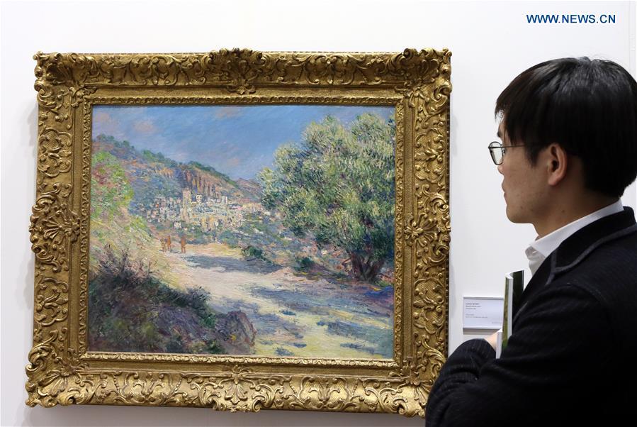 Art Basel opens in Hong Kong