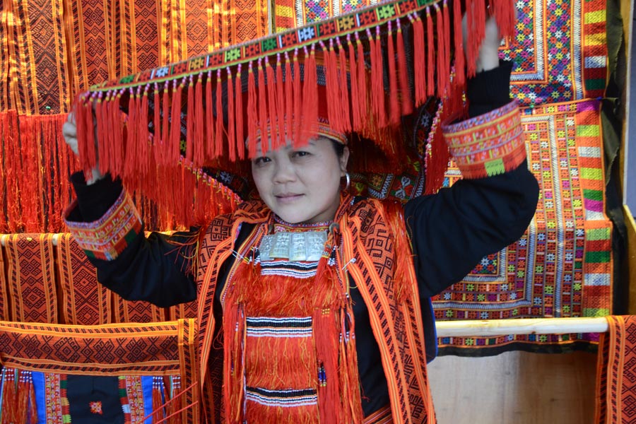 Dress codes pass on ethnic identity