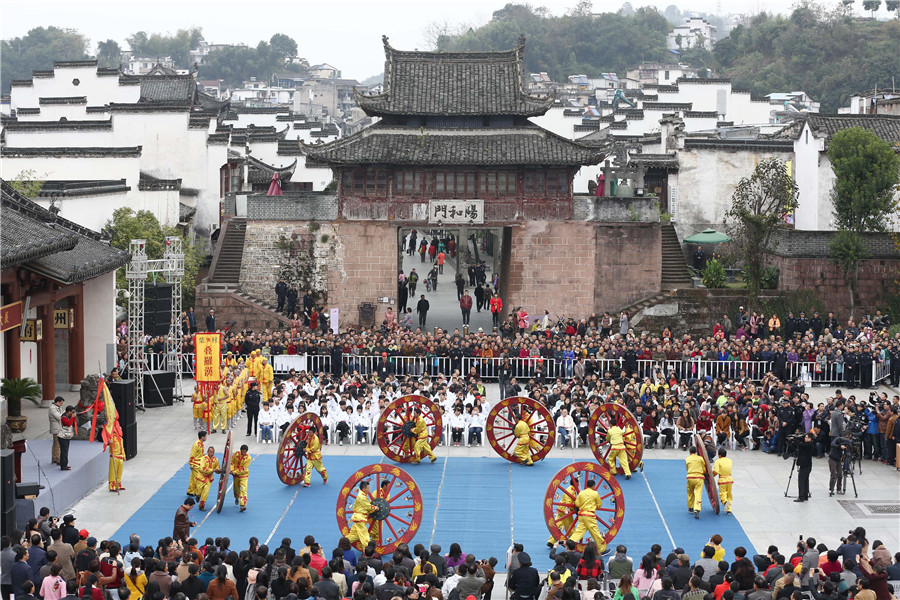 Expo of traditional craftsmanship held in E China