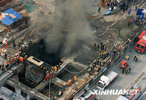 上海轨道交通11号线工地发生火灾