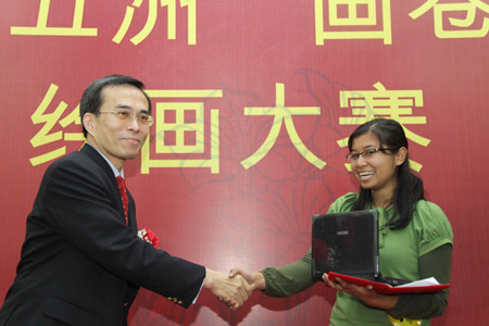 海外华裔大学生用画笔直抒思乡之情(组图)