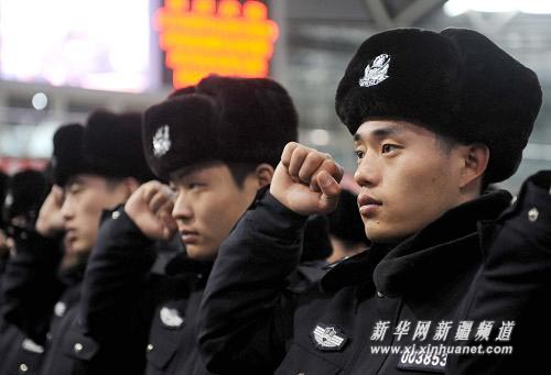 新疆2300名新招特警将上岗执勤