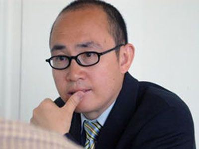 潘石屹:企业争“地王”是瞎起哄 应判刑