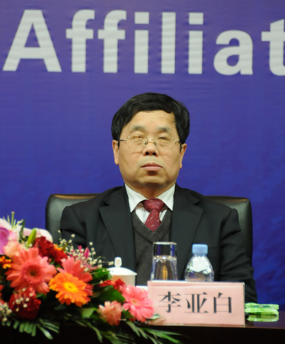 河南旅游饭店业分会换届大会召开 张连仕任会长
