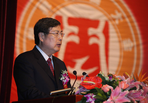 黄孟复：闽商“爱拼会赢” 为中华民族复兴贡献力量