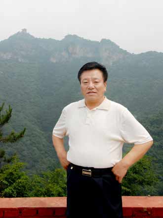 从“挖煤”到“挖文化”——杨连富书写山西煤老板的另类传奇