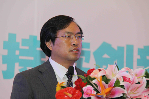 中银律师事务所主任赵曾海：突破贷款难问题