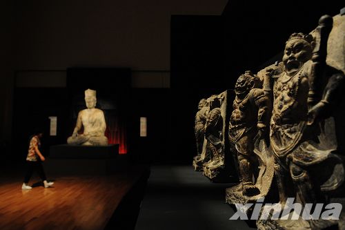 中国河南文物精品展在日举行