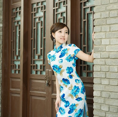 “中国最爽工作”:美女岛主年薪30万(组图)