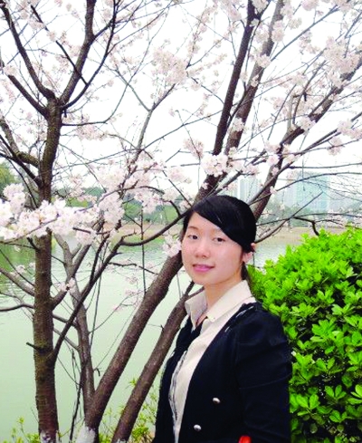 “最美护士”何遥的美丽瞬间 组图