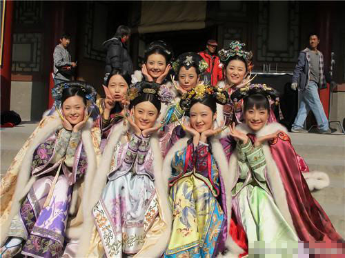 《甄嬛传》幕后爆笑花絮照盘点
