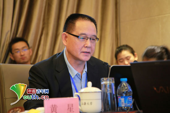 军队委员谈郭正钢被查 孩子不好父母难脱责任