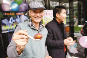 重庆首届农夫市集： 手洗卫生巾玫瑰花唇膏你见过吗
