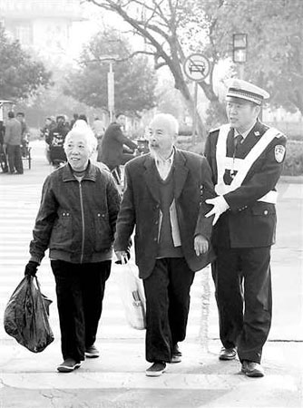 交警王义生:14载坚守街头服务市民
