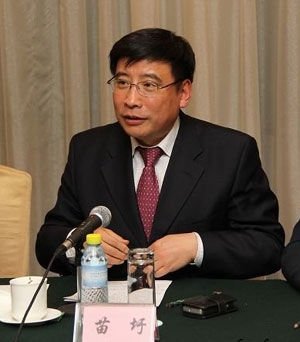 工信部部长苗圩：鼓励运营商实施宽带绝对降费