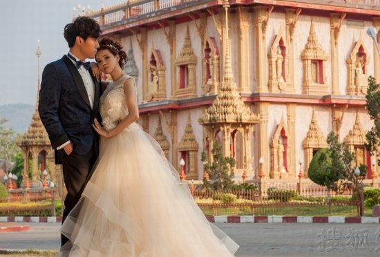 伊能静成沈阳媳妇 与秦昊婚纱照曝光