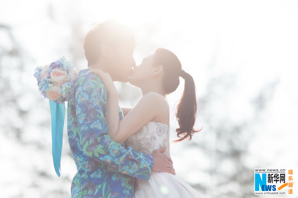 伊能静成沈阳媳妇 与秦昊婚纱照曝光