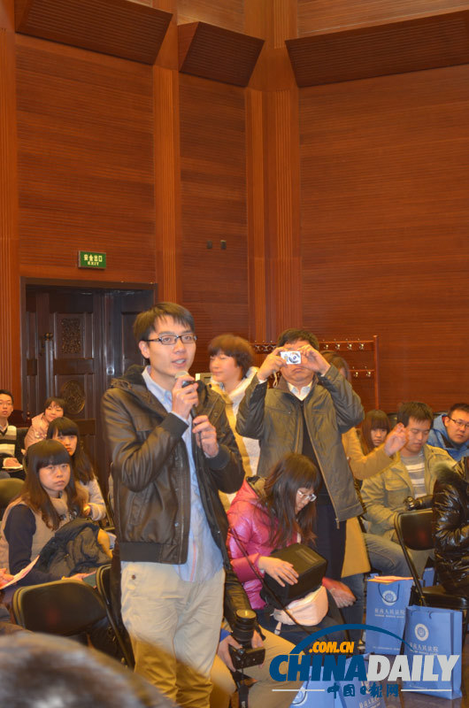 高清：网友直击最高法“12·4”公众开放日