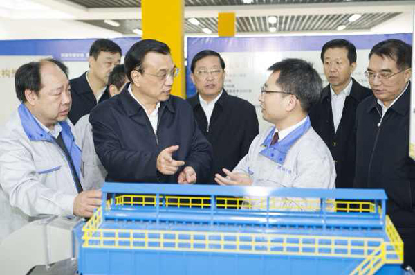 李克强考察沈阳企业：关心治霾技术 建议给科技人员股权