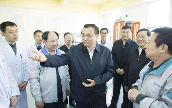 李克强考察沈阳企业：关心治霾技术 建议给科技人员股权