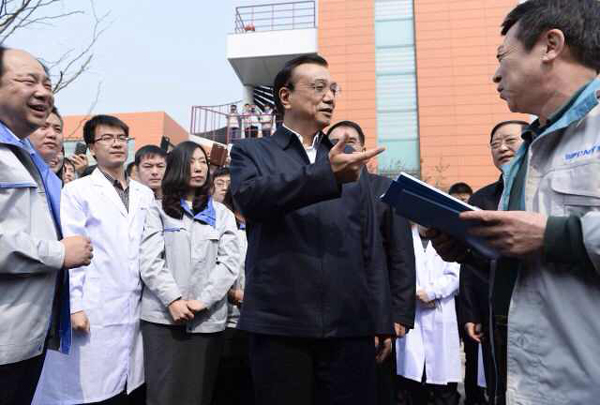 李克强考察沈阳企业：关心治霾技术 建议给科技人员股权