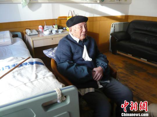 百岁名医扎根云南50载　被称“云南第一刀”