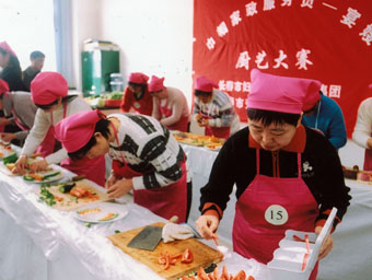 长春宴嫂比厨艺