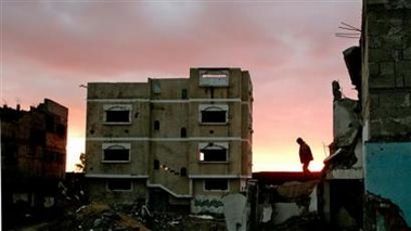 Abbas urges Palestinian militants to follow truce