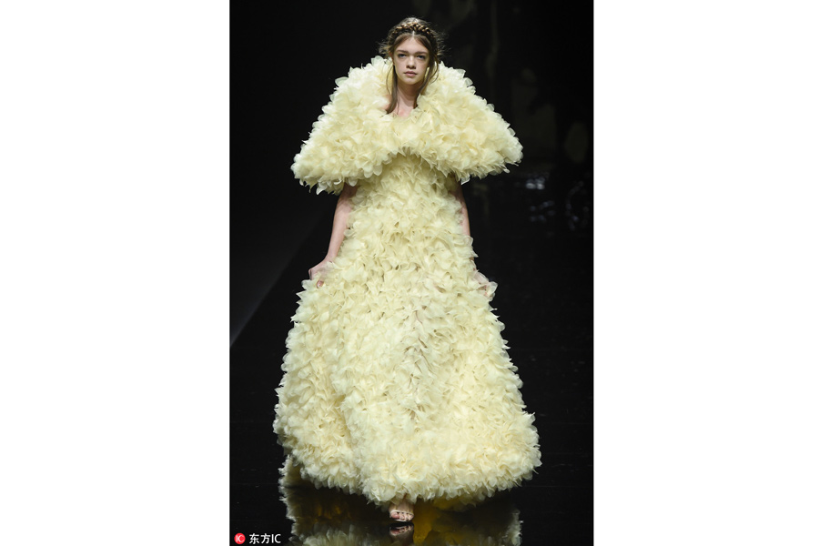 2017 Tokyo Fashion Week: Elza Winkler 056