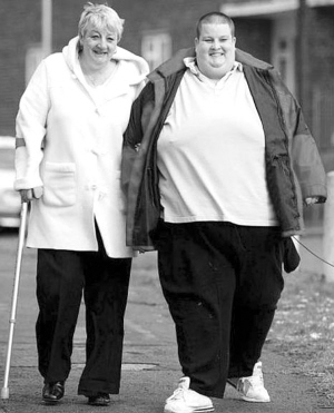 英国25岁肥男因胖致死