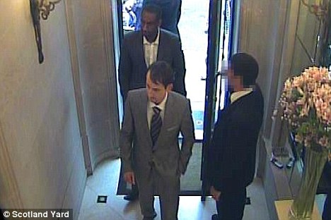 英最大珠宝抢劫案视频公布 价值4千万珠宝或大大贬值