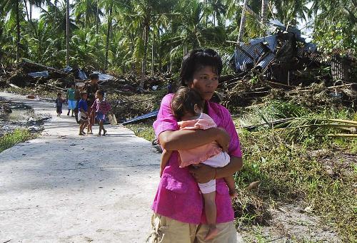 印尼天灾已致376人死亡 海啸预警失灵疑遭破坏