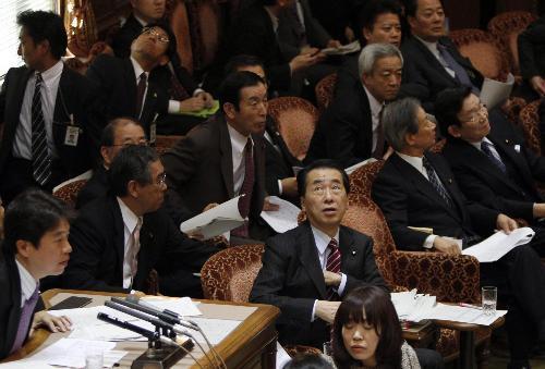 日本发生最大级别地震 核电站周围居民被疏散