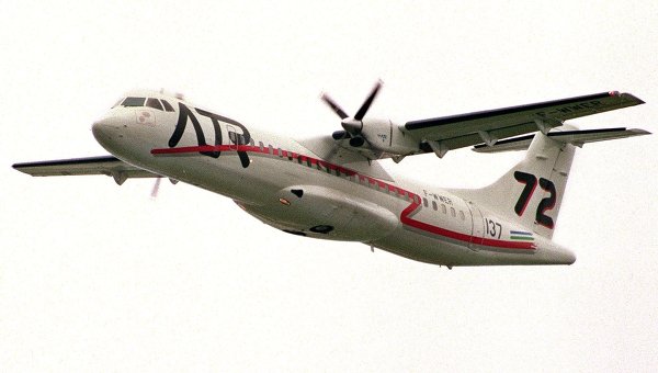 俄罗斯载43人客机起飞后不久坠毁 31人死亡12人生还