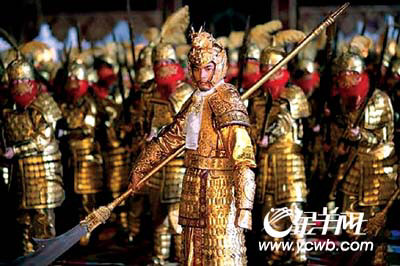 《黄金甲》大场面率先曝光(图)