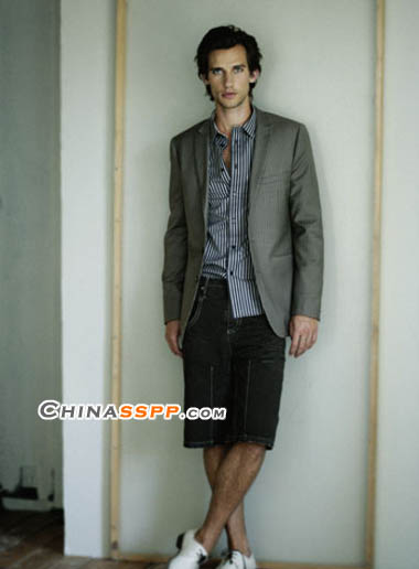 男装以随意中蕴涵别致