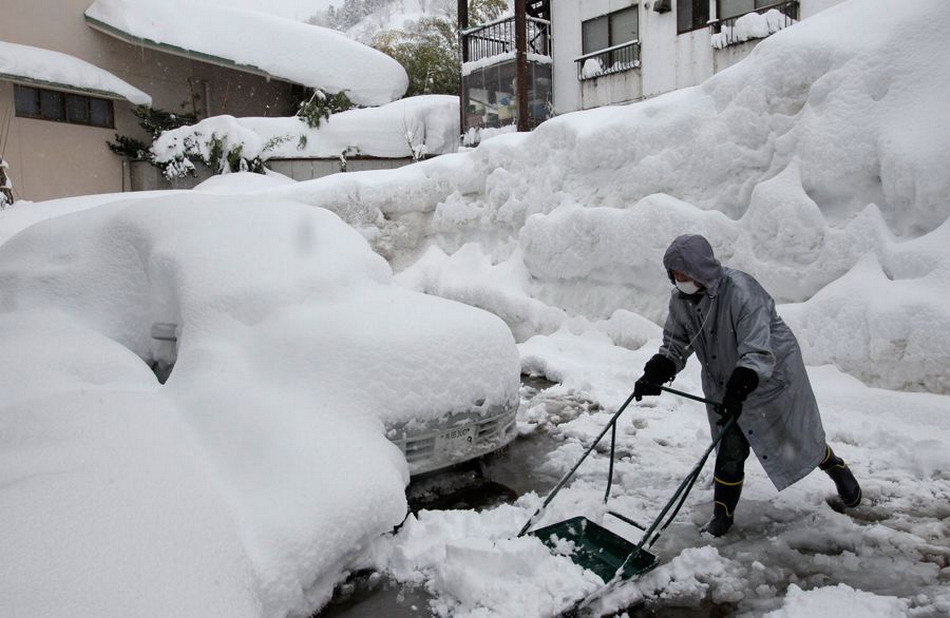极寒天气袭击欧洲和东亚 日本暴雪56人丧生、英国或比南极冷