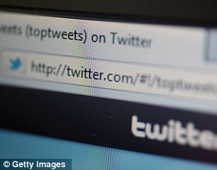 围观车祸上传尸体照片发微博 英网友被批冷血无情