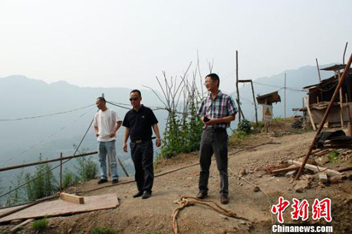 新华网评:兰辉,用生命诠释何为“人民公仆”