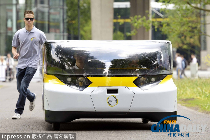 全球首辆家用太阳能汽车造型炫酷 可跑近700公里(组图)